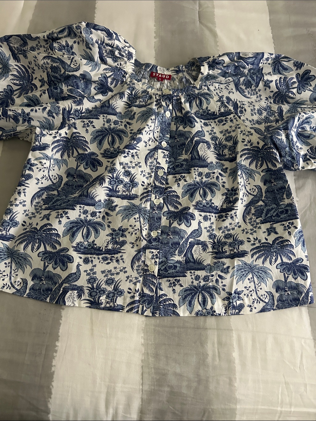 Staud Kids Blue & White Tropical Print Button-Front Shirt